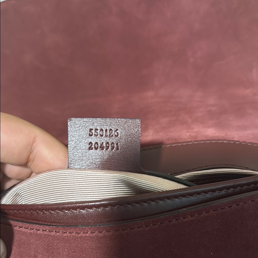 Gucci Wine Burgundy Arli Crossbody Bag with Gold GG Logo - Picture 8 of 11